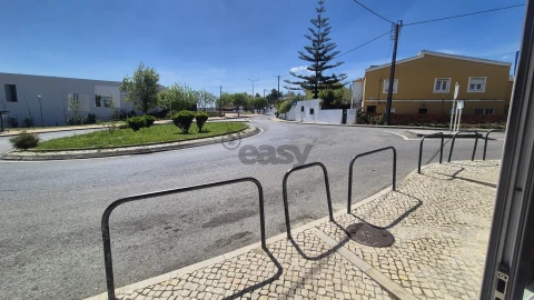 Negócio para Trespasse em Camarate, Unhos e Apelação