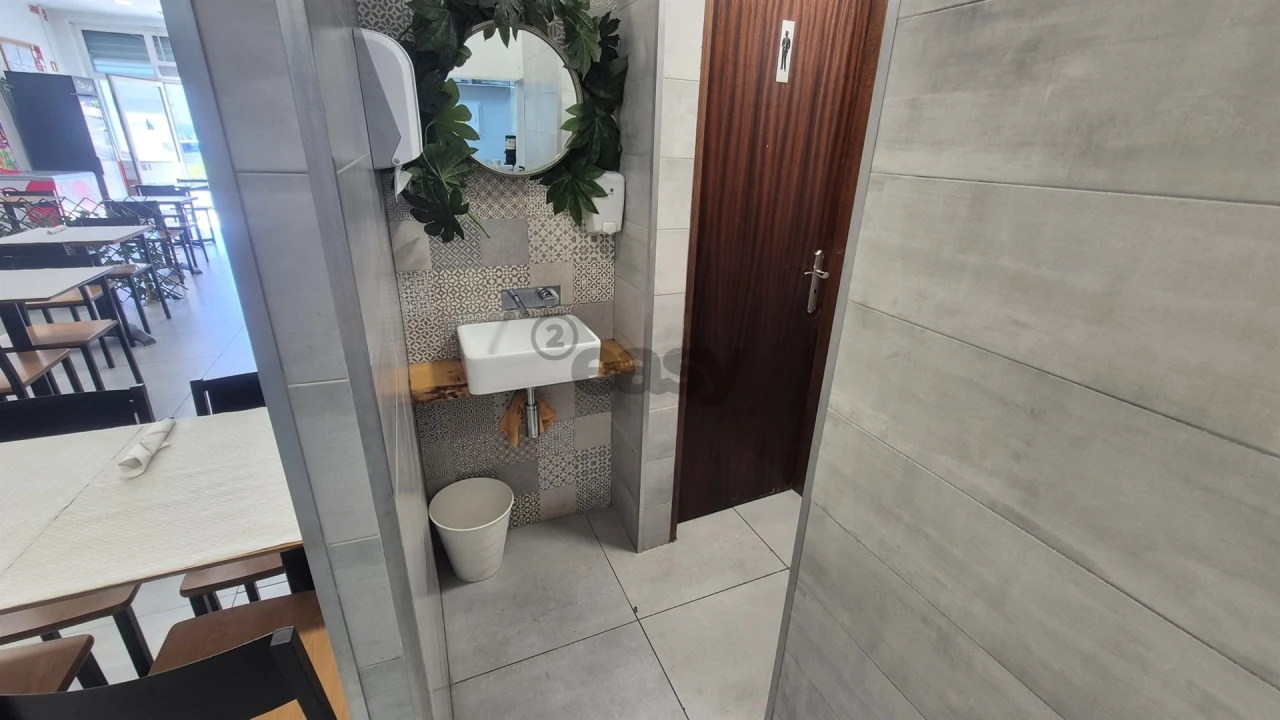 Negócio para Trespasse em Camarate, Unhos e Apelação Foto 9