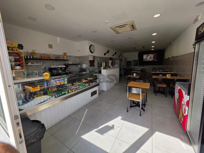 Negócio para Trespasse em Camarate, Unhos e Apelação Foto 6