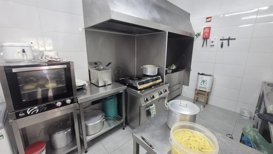 Negócio para Trespasse em Camarate, Unhos e Apelação Foto 14