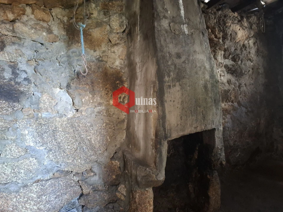 Moradia T2 para Venda em Vila do Touro Foto 33