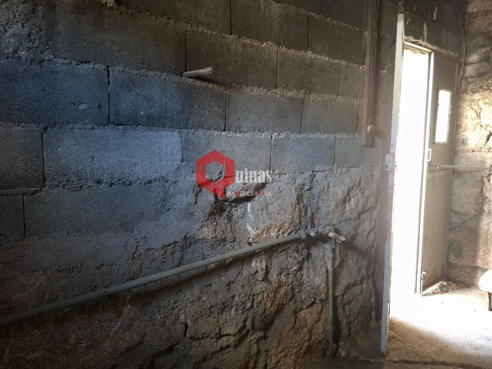 Moradia T2 para Venda em Vila do Touro Foto 35