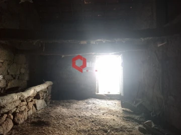 Moradia T2 para Venda em Vila do Touro