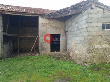 Moradia T2 para Venda em Vila do Touro