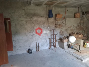 Moradia T2 para Venda em Vila do Touro