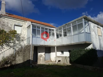 Moradia T2 para Venda em Vila do Touro