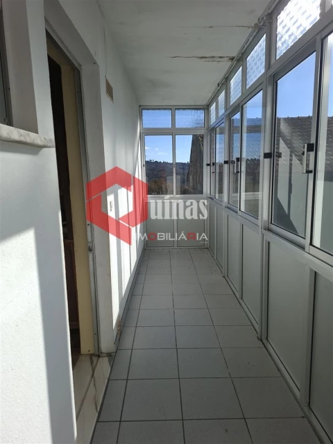 Moradia T2 para Venda em Vila do Touro