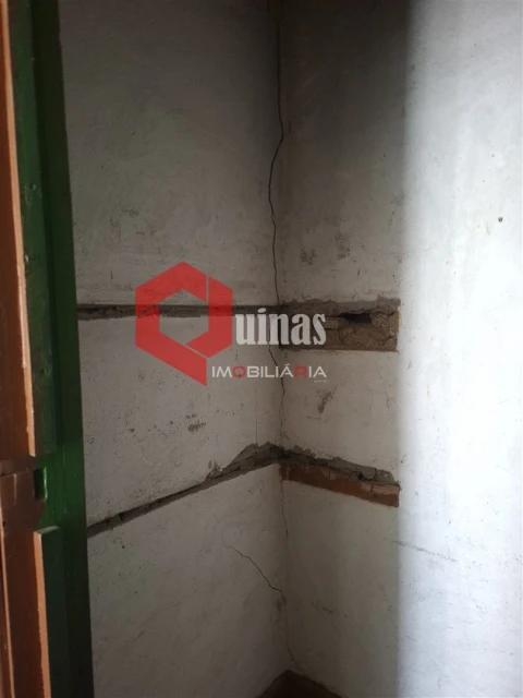 Moradia T2 para Venda em Vila do Touro