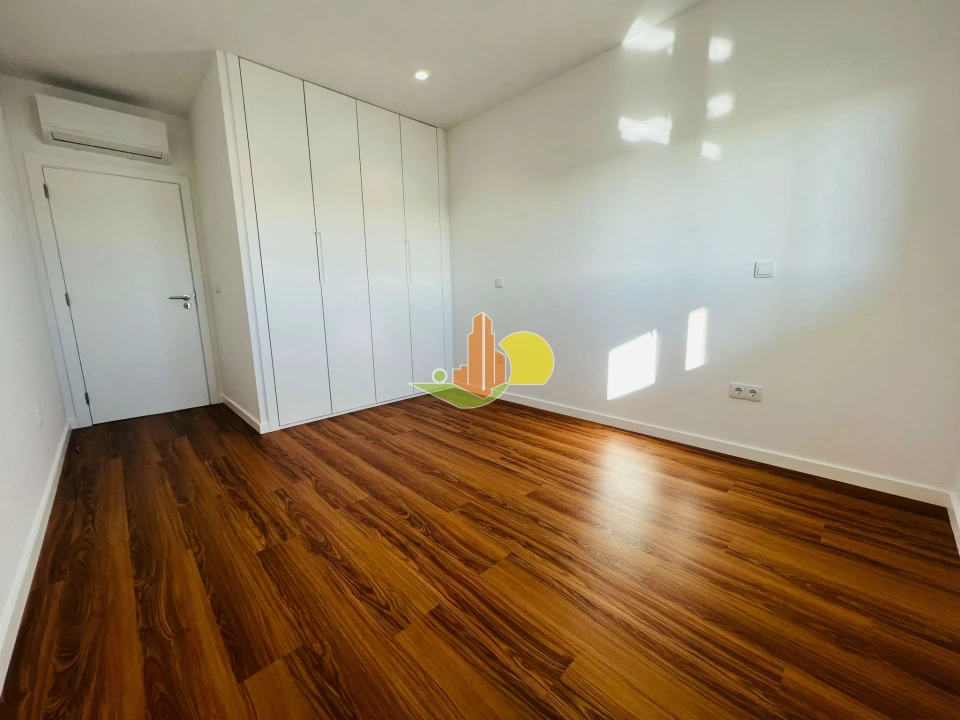 Apartamento T3 para Venda em Tavarede Foto 15
