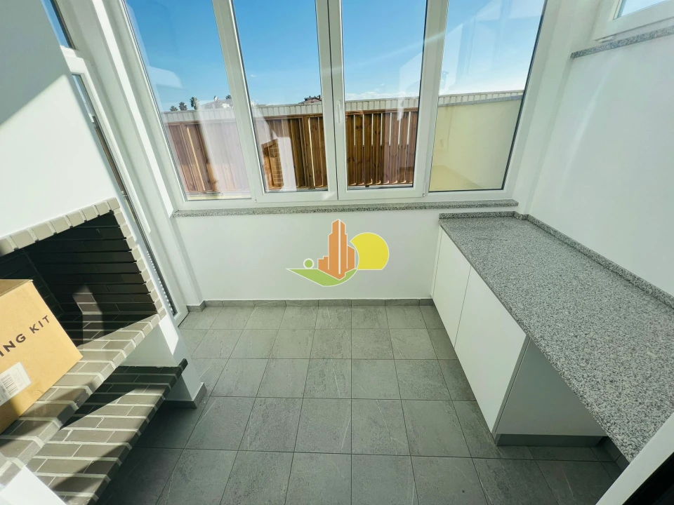 Apartamento T3 para Venda em Tavarede Foto 10