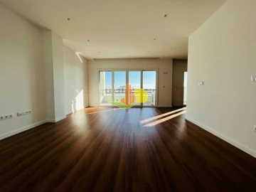 Apartamento T3 para Venda em Tavarede