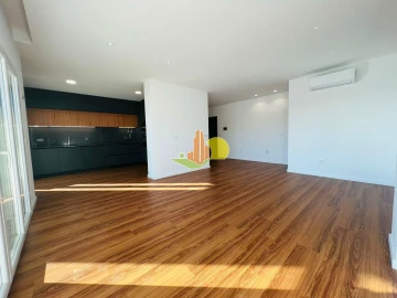 Apartamento T3 para Venda em Tavarede