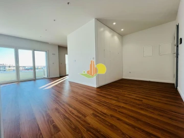Apartamento T3 para Venda em Tavarede