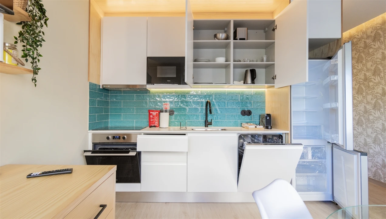 Apartamento T0 para Venda em Cedofeita, Santo Ildefonso, Sé, Miragaia, São Nicolau e Vitória Foto 15