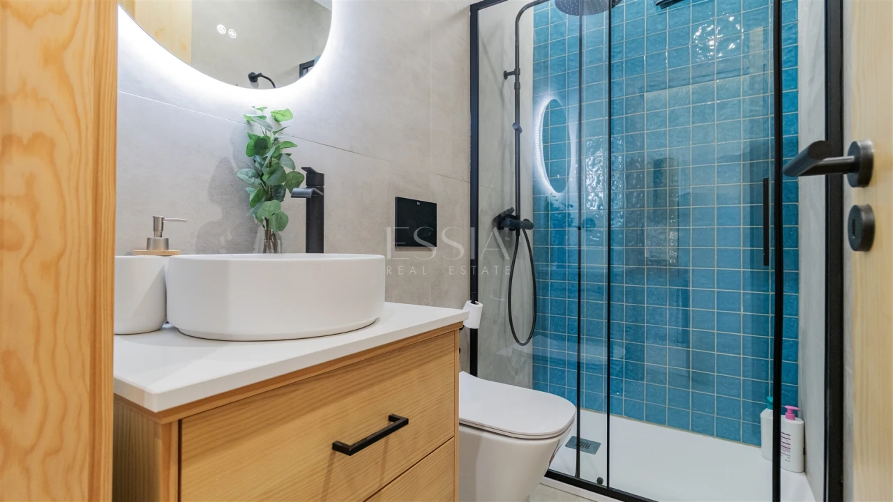 Apartamento T0 para Venda em Cedofeita, Santo Ildefonso, Sé, Miragaia, São Nicolau e Vitória Foto 3