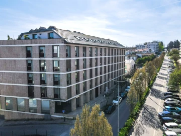 Apartamento T6 para Venda em Creixomil