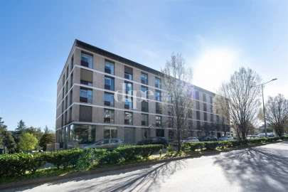 Apartamento T6 para Venda em Creixomil