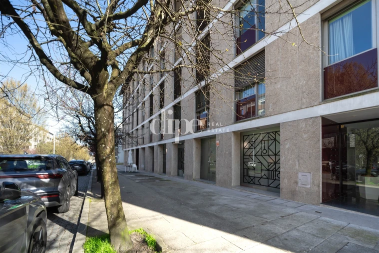 Apartamento T4 para Venda em Creixomil Foto 5