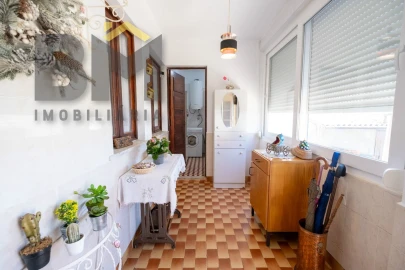 Moradia T5 para Venda em Cebolais de Cima e Retaxo