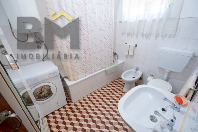 Moradia T5 para Venda em Cebolais de Cima e Retaxo