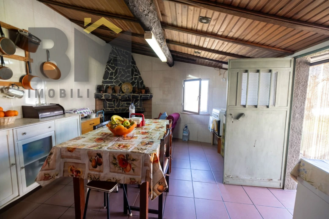 Moradia T5 para Venda em Cebolais de Cima e Retaxo Foto 32