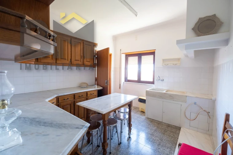 Moradia T5 para Venda em Cebolais de Cima e Retaxo Foto 18