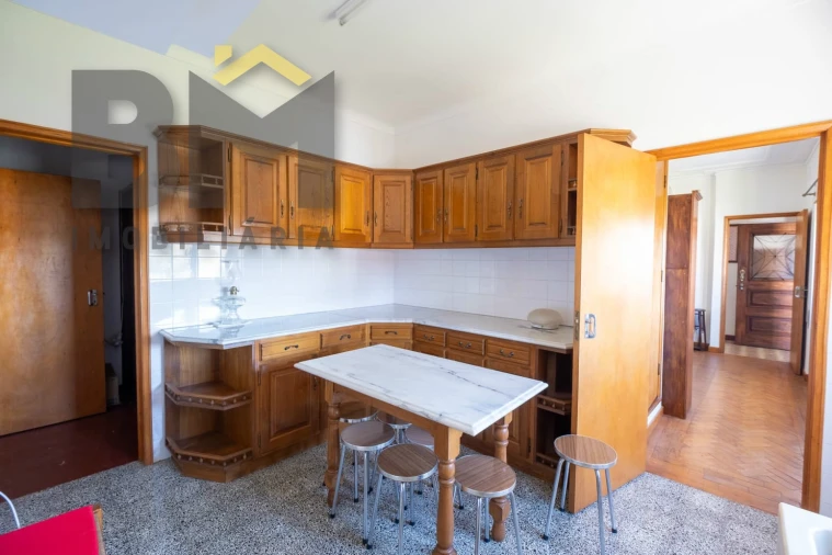 Moradia T5 para Venda em Cebolais de Cima e Retaxo Foto 17