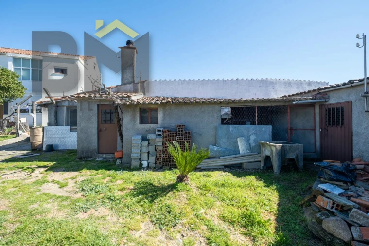 Moradia T5 para Venda em Cebolais de Cima e Retaxo Foto 30