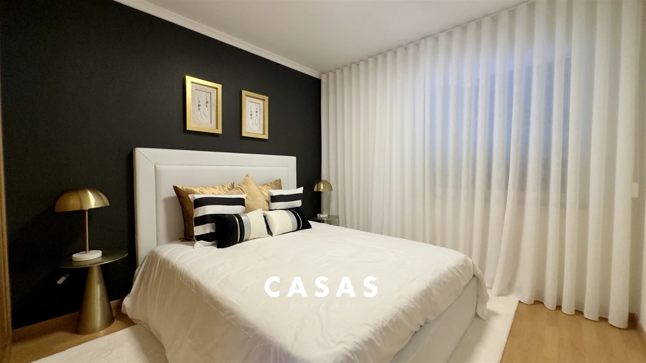 Apartamento T2 para Venda em Caniço Foto 16