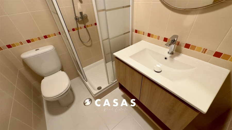 Apartamento T2 para Venda em Caniço Foto 19