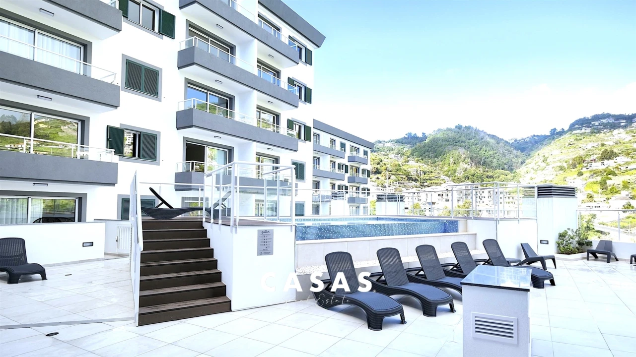 Apartamento T2 para Venda em Caniço Foto 12