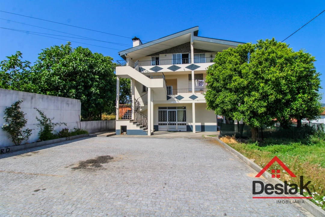 Apartamento T4 para Venda em São Pedro do Sul, Várzea e Baiões Foto 5