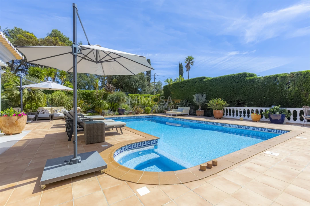 Moradia T5 para Venda em Luz Foto 8