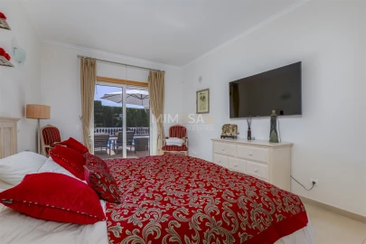 Moradia T5 para Venda em Luz