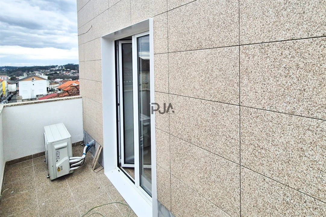 Apartamento T1 para Venda em Tondela e Nandufe Foto 6