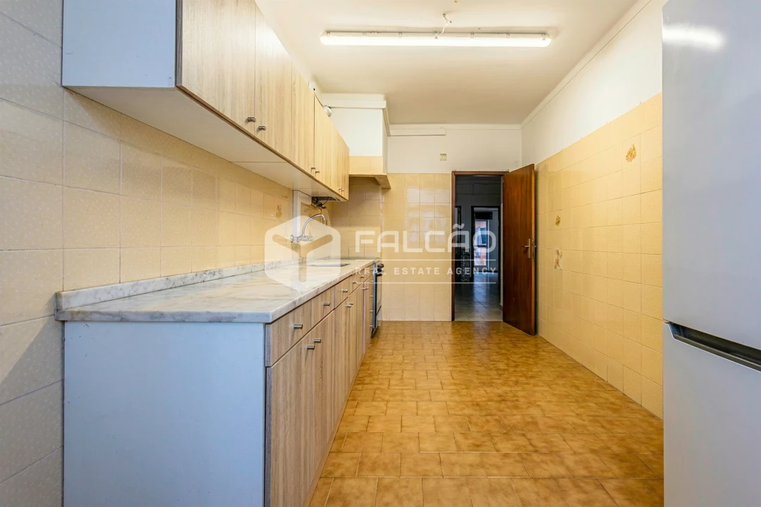 Apartamento T4 para Venda em Marvila, Ribeira Santarém, São Salvador, São Nicolau Foto 4