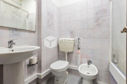 Apartamento T4 para Venda em Marvila, Ribeira Santarém, São Salvador, São Nicolau