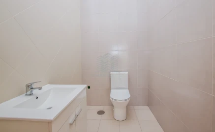 Loja para Venda em Torres Novas (Santa Maria, Salvador e Santiago)