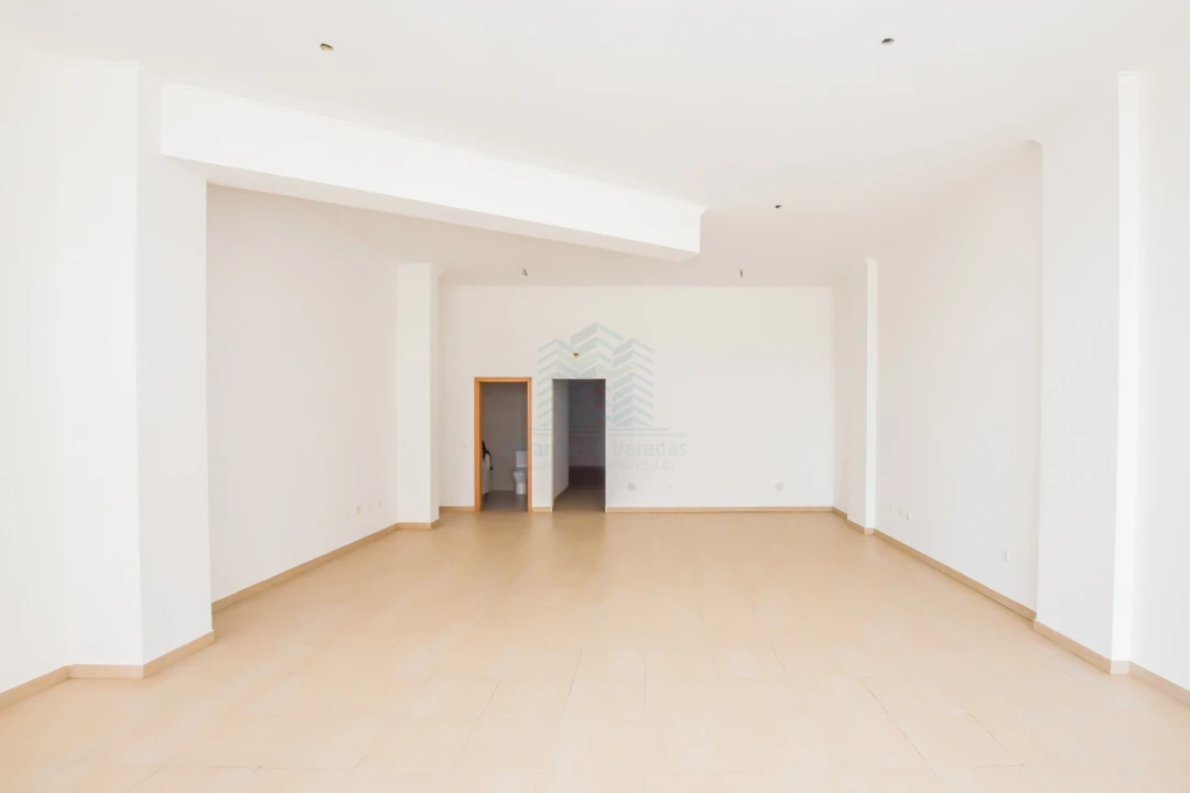 Loja para Venda em Torres Novas (Santa Maria, Salvador e Santiago) Foto 5