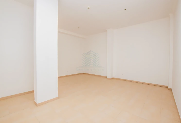 Loja para Venda em Torres Novas (Santa Maria, Salvador e Santiago) Foto 10