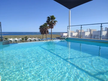 Moradia T3 para Arrendamento em Moncarapacho e Fuseta