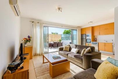 Moradia T3 para Arrendamento em Moncarapacho e Fuseta