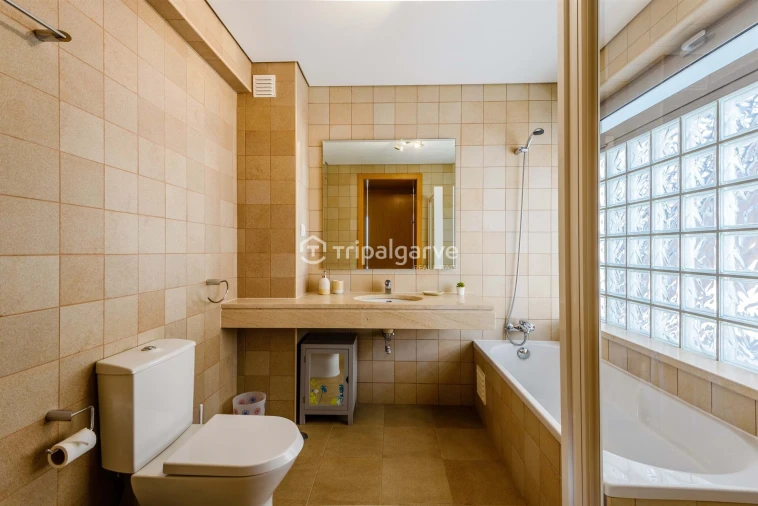 Moradia T3 para Arrendamento em Moncarapacho e Fuseta Foto 6