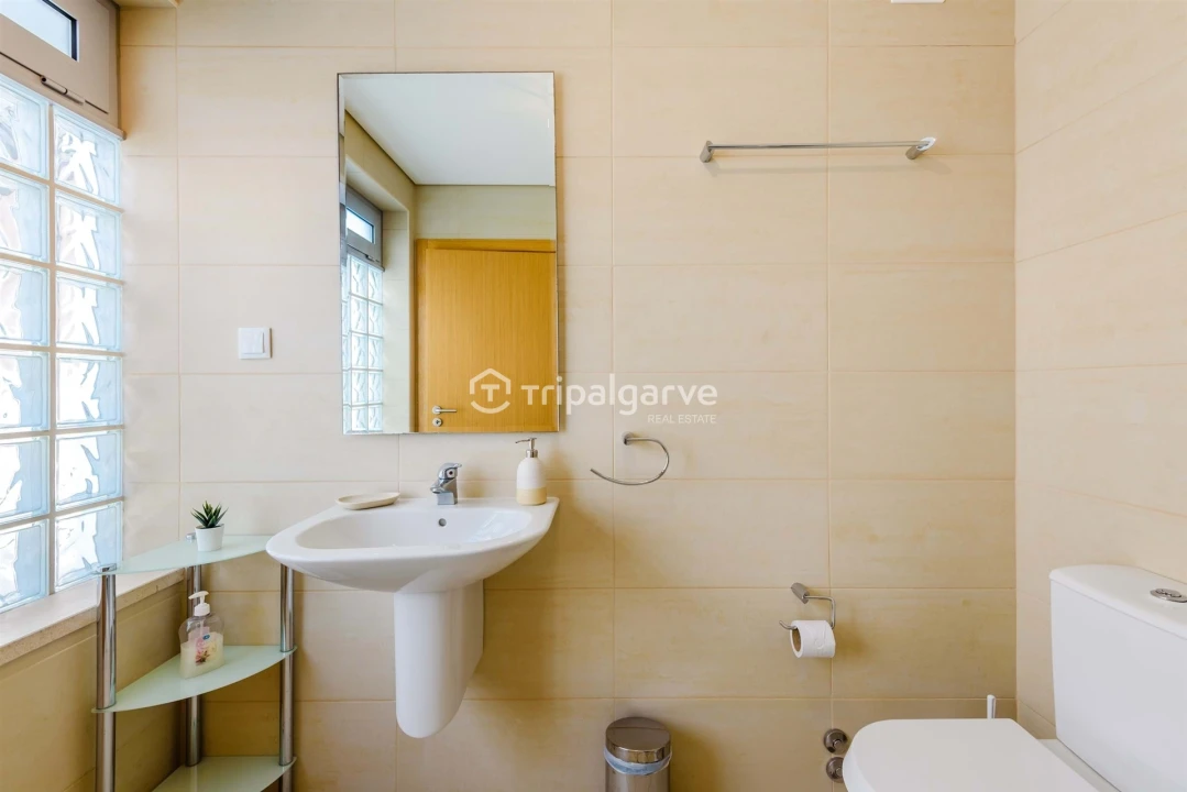 Moradia T3 para Arrendamento em Moncarapacho e Fuseta Foto 4