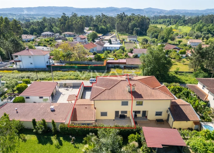 Moradia T4 para Arrendamento em Vila Verde e Barbudo Foto 30