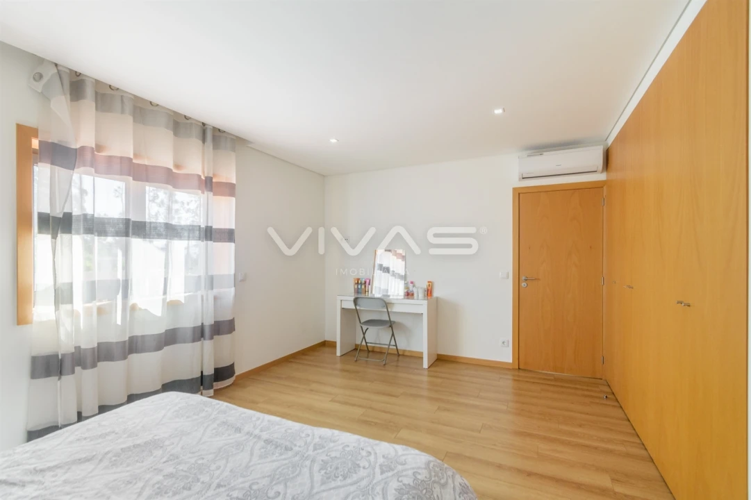 Moradia T4 para Arrendamento em Vila Verde e Barbudo Foto 19