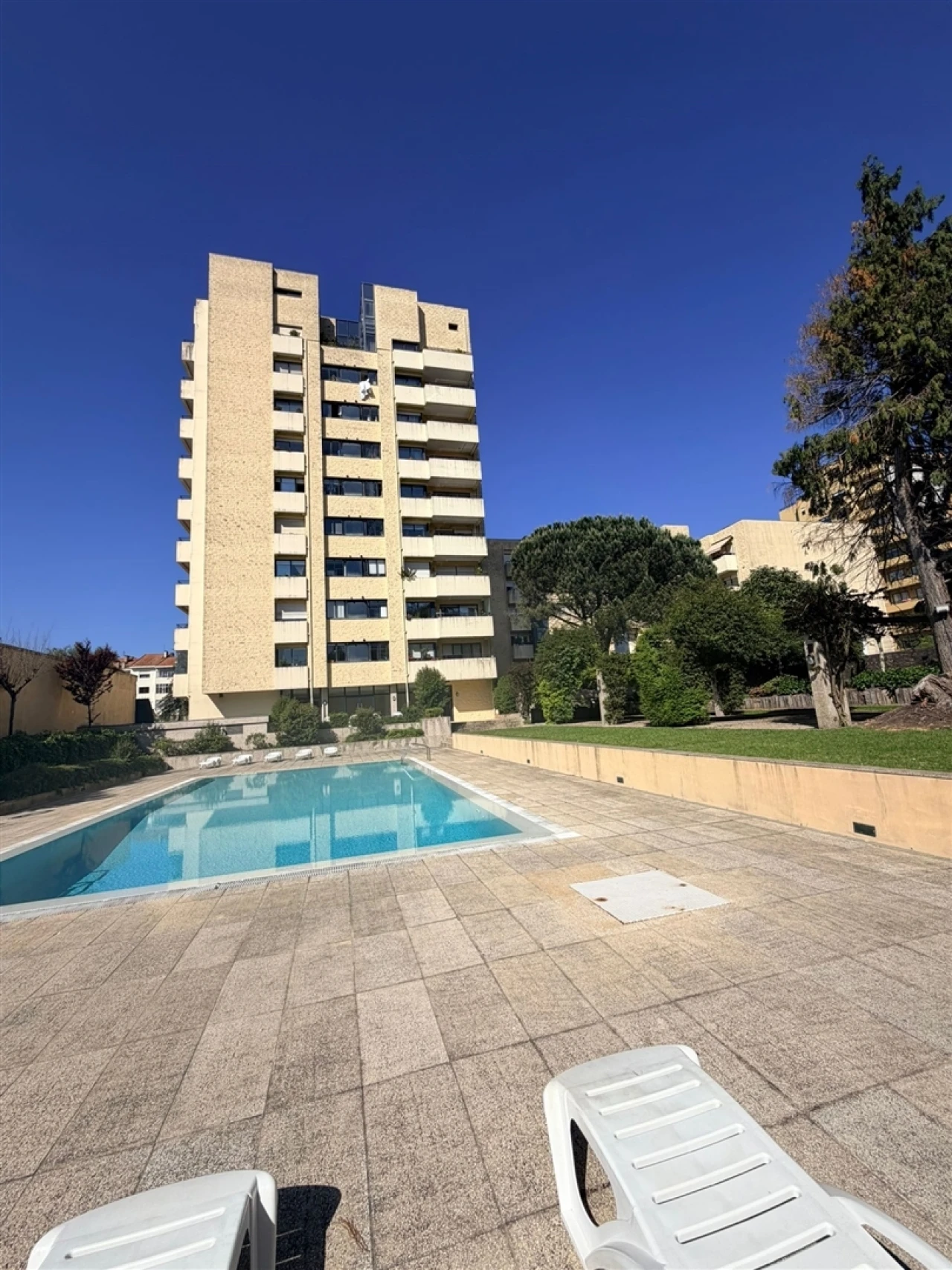 Apartamento T2 para Venda em Ramalde Foto 24