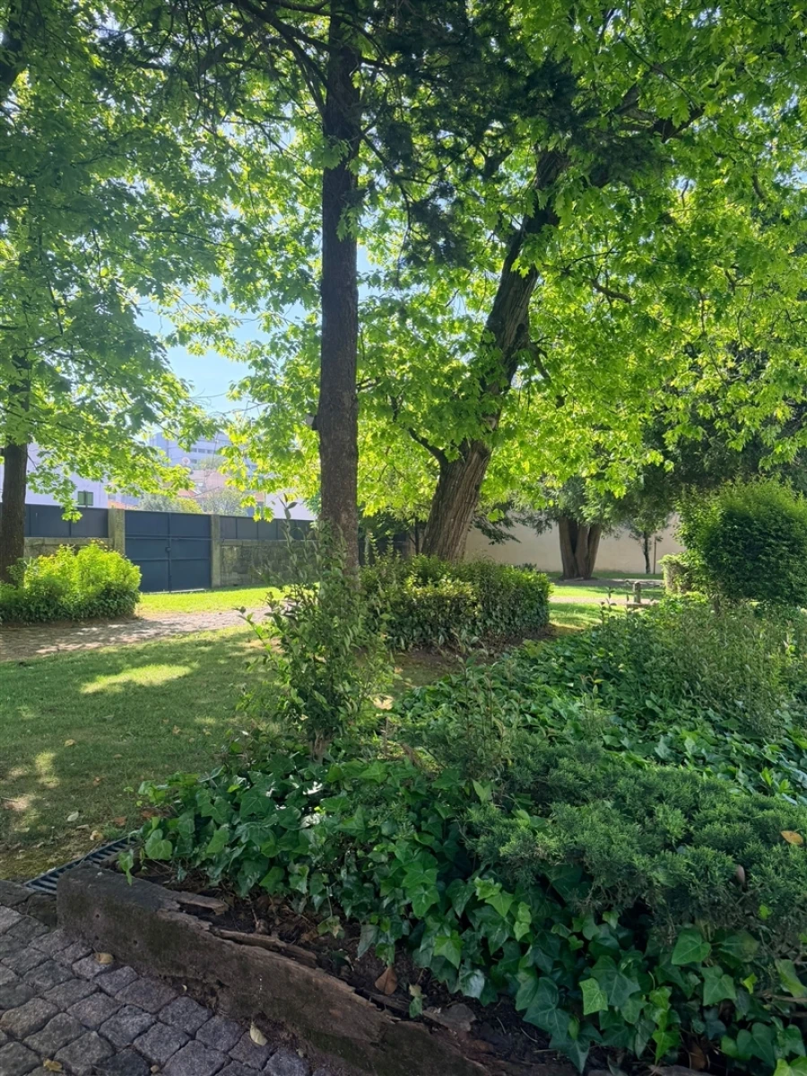 Apartamento T2 para Venda em Ramalde Foto 26