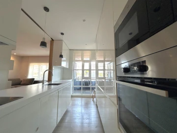 Apartamento T2 para Arrendamento em Lordelo do Ouro e Massarelos