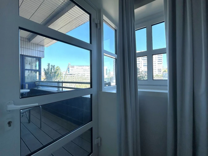 Apartamento T2 para Arrendamento em Lordelo do Ouro e Massarelos Foto 19